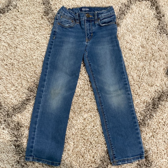 2 Pairs of Old Navy Straight Jeans - Picture 3 of 7